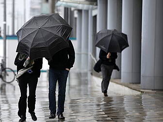 Status Yellow Rain Warning Iss...